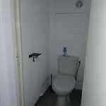 Chaleureux. شقة